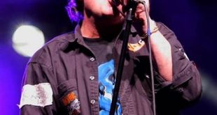 Unveil the Enigmatic Lead Singer of The Guess Who: Discoveries and Insights th 82